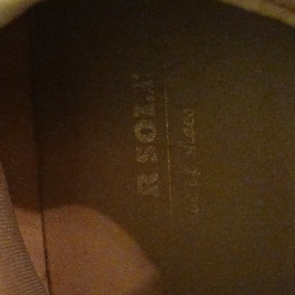 Dusty Rose, Gild Shimmering at toe, matte gold at laces, size 9, - Picture 9 of 10